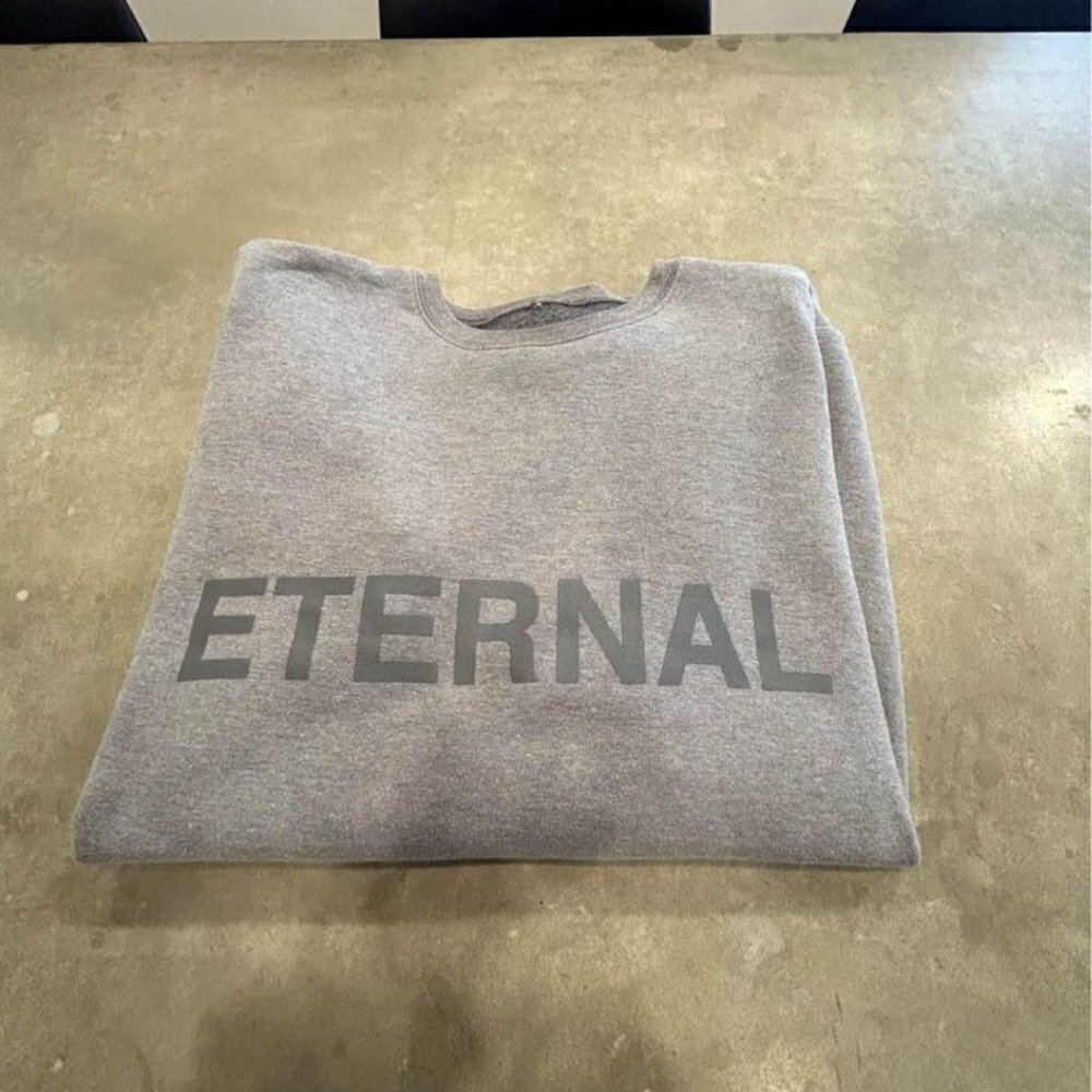 ETERNAL men’s oversized crew neck sweatshirt. Size XL. Gray on gray. Excellent c
